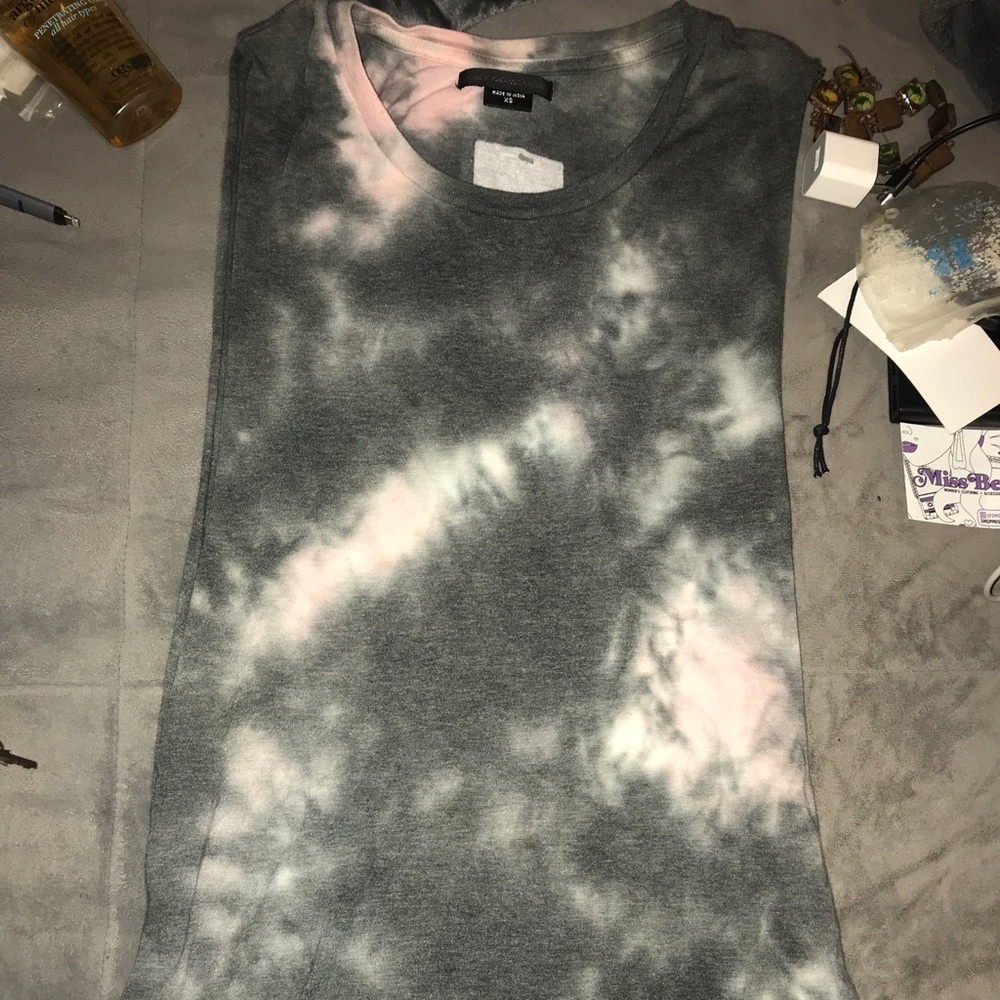 obey tee